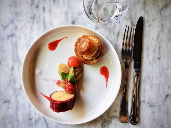 Quelle croisière propose des ateliers de fabrication de vinaigre balsamique en Italie?